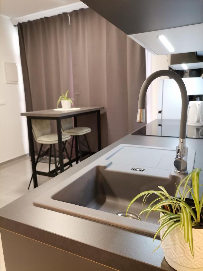 Cave With Free Parking Apartment Pula Exterior foto