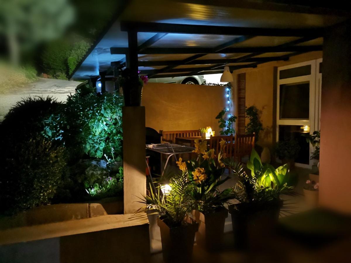 Cave With Free Parking Apartment Pula Exterior foto